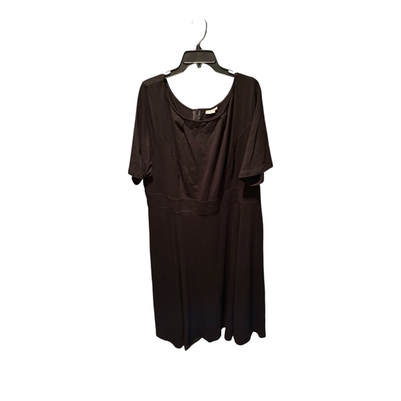 Eshakti Women's Short Sleeve Dress in Black 4X/30W - Picture 1 of 7